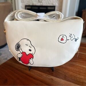 Loungefly Peanuts Snoopy and Woodstock Valentine’s Cream Crossbody Bag NWT